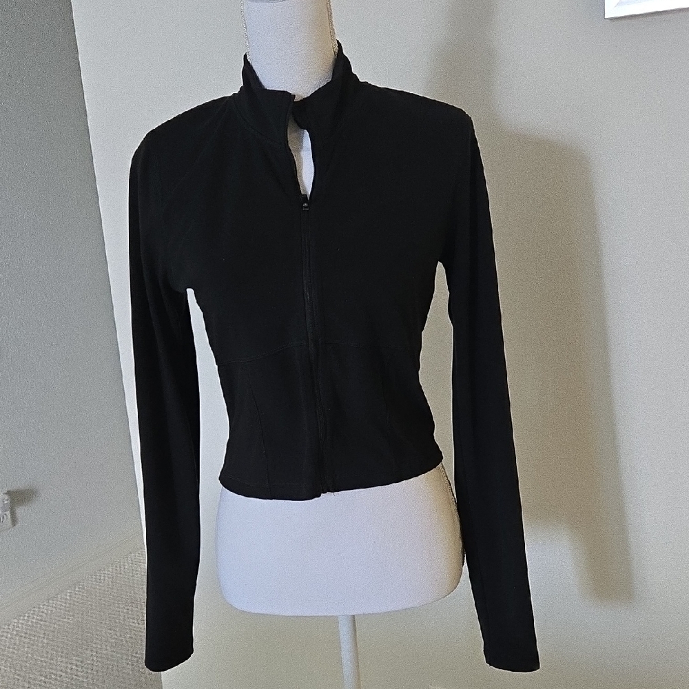 PINK Victoria's Secret Black Zip-Up Crop Jacket